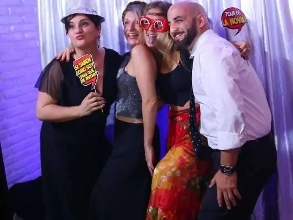 salon cumpleaños adultos